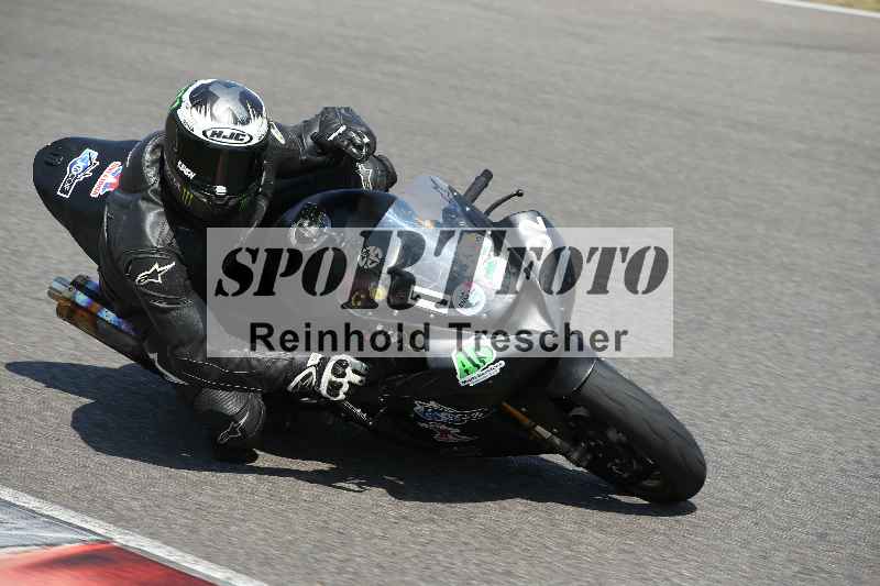 /Archiv-2023/28 05.06.2023 Moto Club Anneau du Rhin/vert-medium/1